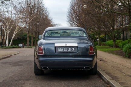 Rolls-Royce Phantom Series II 6