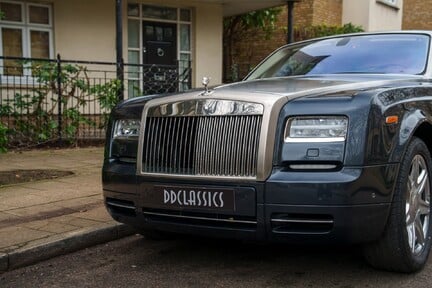 Rolls-Royce Phantom Series II 7