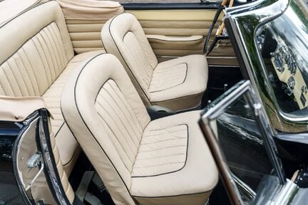 Dual-Ghia Convertible 26