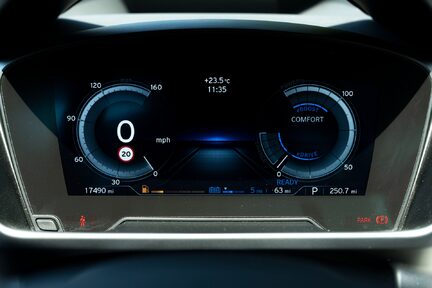 BMW I8 E-Drive 17