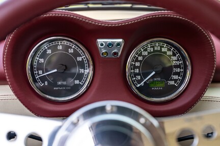 Jensen Interceptor V8 III 19