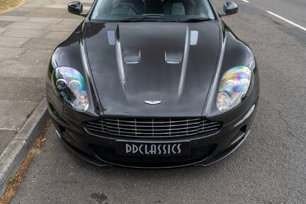 Aston Martin DBS V12 7