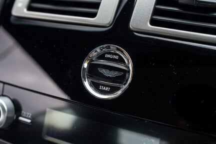 Aston Martin DBS V12 21
