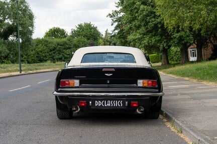 Aston Martin Vantage Volante 6