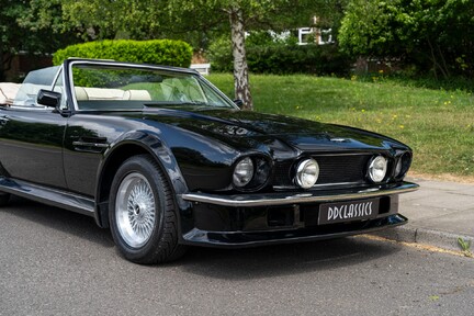 Aston Martin Vantage Volante 11