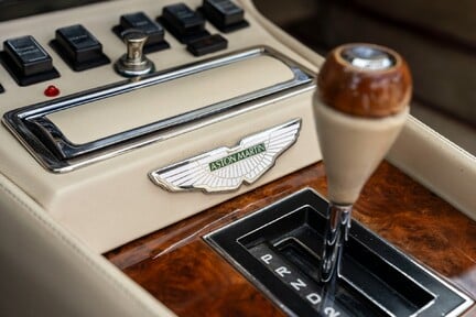 Aston Martin Vantage Volante 26