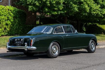 Bentley S2 Continental By H.J.Mulliner 3