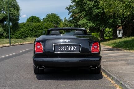 Bentley Azure T 6