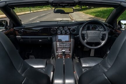 Bentley Azure T 16