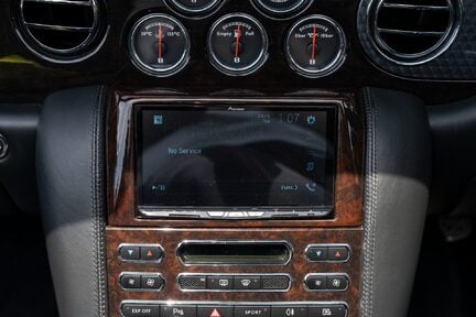 Bentley Azure T 21