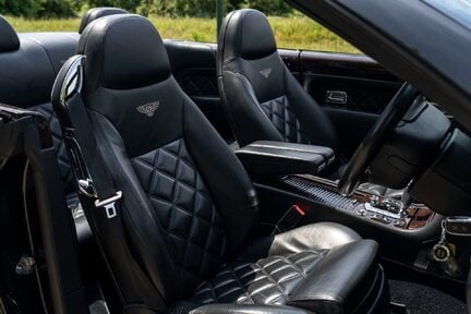 Bentley Azure T 25