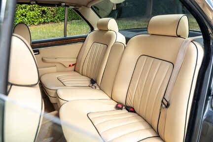 Daimler Double Six 23