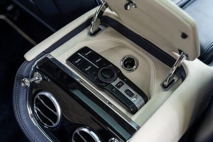 Bentley Mulsanne Speed 35