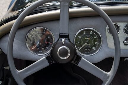 Daimler SP250 16
