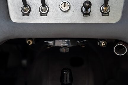 Daimler SP250 19
