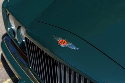 Bentley Continental R 8