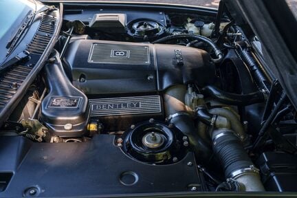 Bentley Continental R 26