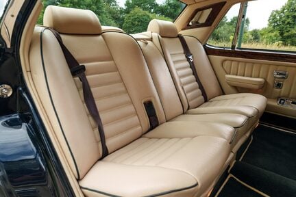Bentley Turbo RT 27