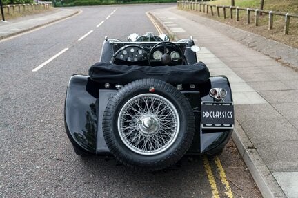 Jaguar SS100 5