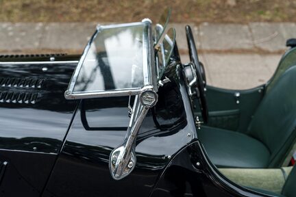 Jaguar SS100 12