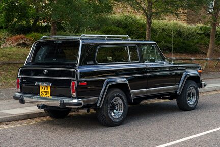 Jeep Cherokee Laredo 3