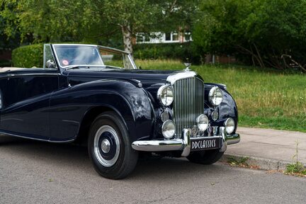 Bentley R Type Drophead Coupé By H.J.Mulliner 12