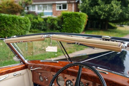 Bentley R Type Drophead Coupé By H.J.Mulliner 23
