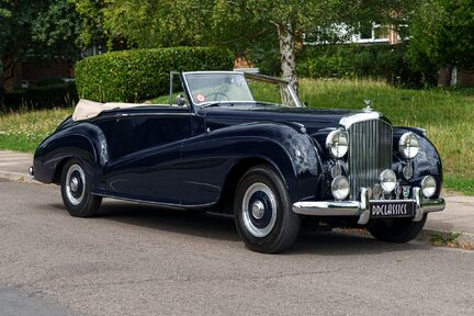 Bentley R Type Drophead Coupé By H.J.Mulliner 2