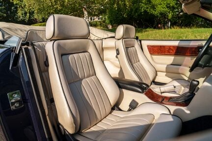 Aston Martin Virage 23