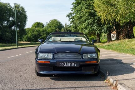 Aston Martin Virage 5