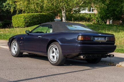 Aston Martin Virage 8