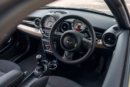 Mini Cooper Coupe 16