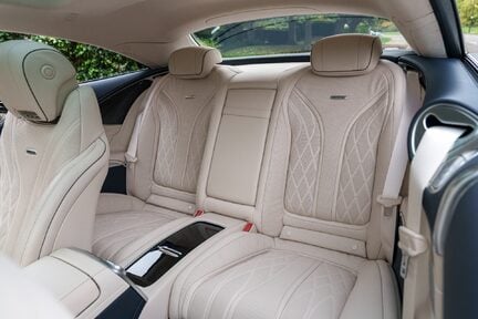 Mercedes-Benz S63 Bi-Turbo Coupe 25