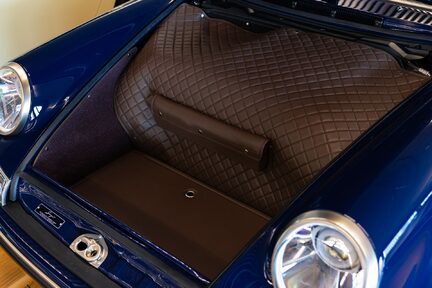 Porsche 911 Restored and Reimagined by Singer 35