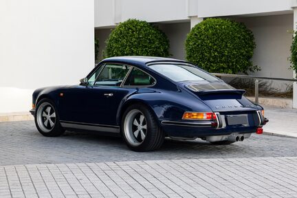 Porsche 911 Restored and Reimagined by Singer 4