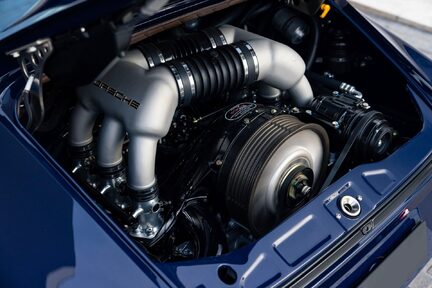 Porsche 911 Restored and Reimagined by Singer 32