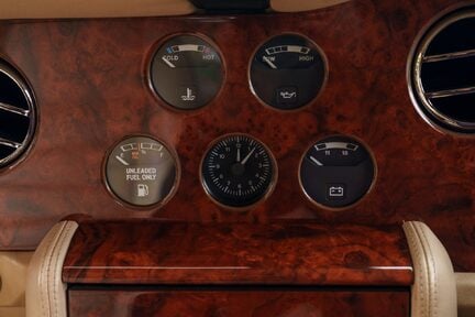Bentley Brooklands Saloon 18