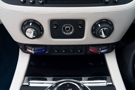 Rolls-Royce Wraith V12 19