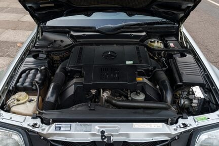 Mercedes-Benz SL Series SL500 22
