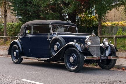 Mercedes-Benz 220 W21 3