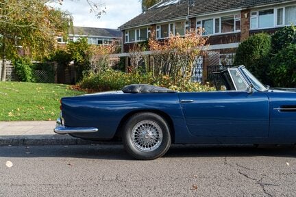 Aston Martin DB5 Convertible 15