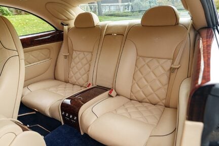 Bentley Brooklands Coupé 21