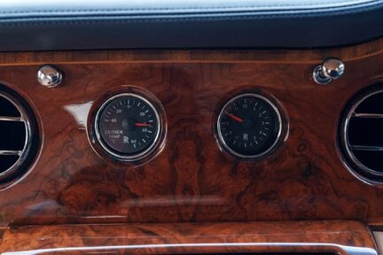 Rolls-Royce Silver Seraph V12 16