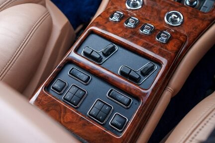 Rolls-Royce Silver Seraph V12 19