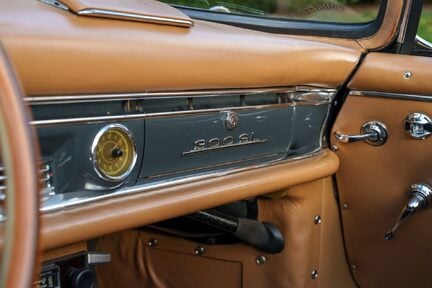 Mercedes-Benz SL 300SL Roadster 19