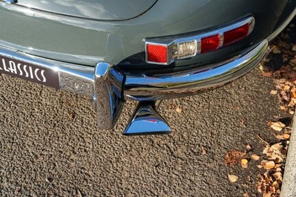 Mercedes-Benz SL 300SL Roadster 14