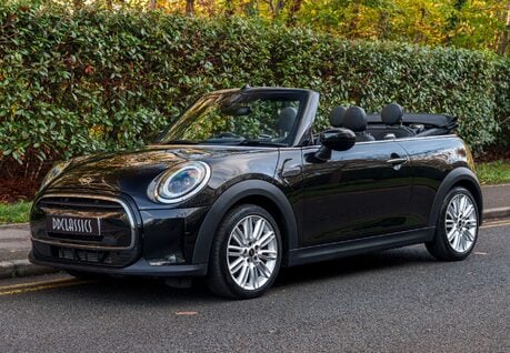 Mini Cooper Convertible Exclusive