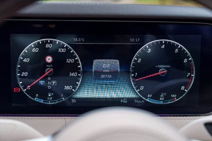 Mercedes-Benz S Class S560 AMG Line Premium 16