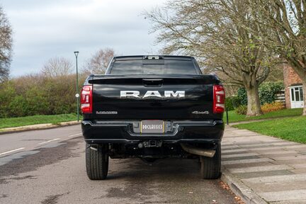 Dodge Ram Laramie 2500 Heavy Duty Cummins Turbo Diesel 6