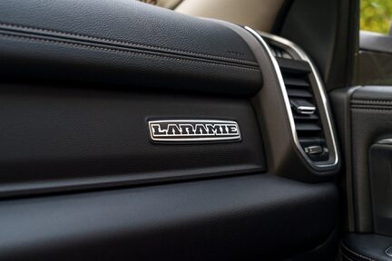 Dodge Ram Laramie 2500 Heavy Duty Cummins Turbo Diesel 27